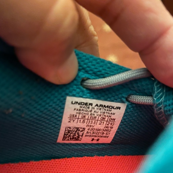 Under Armour Kids'👦🏻/👧🏻Curry 3Zer0 3 Basketball🏀Shoes👟Sz 2Y - Picture 10 of 10